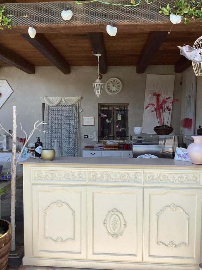 La Locanda Del Cuore Carrù Esterno foto